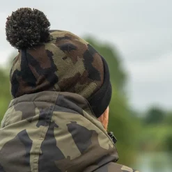 Bonnet Avid Carp Bobble Hat - Noir/Camo