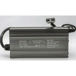Chargeur Lithium Voltacase Lifepo4 14.6V 30A Pour Valise 105Ah/210Ah/280Ah